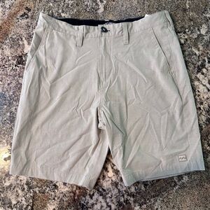 Billabong hybrid shorts